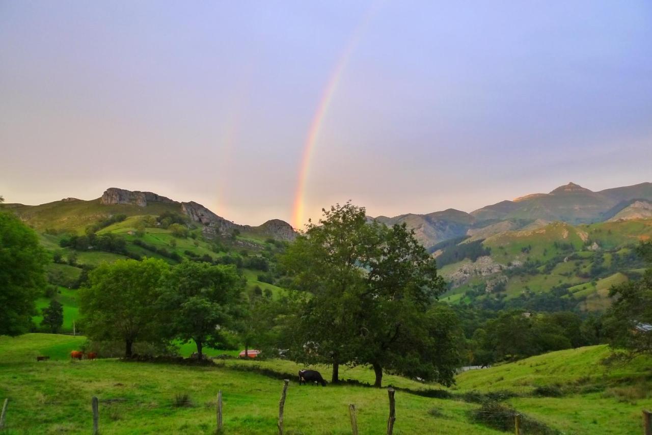 La Pasiega San Roque de Riomiera ภายนอก รูปภาพ